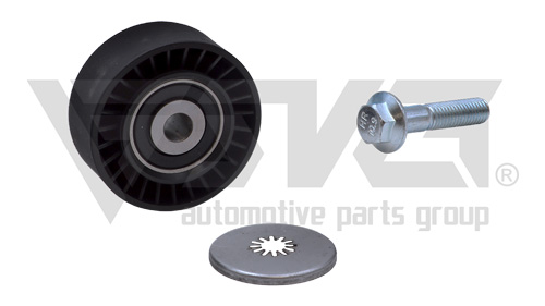 تصویر غلطک هرزگرد دینام نوع C (با پیچ و واشر) سمند EF7 برند ZLDF؛ قطعه‌ای مقاوم و استاندارد برای کاهش اصطکاک تسمه و افزایش راندمان دینام.